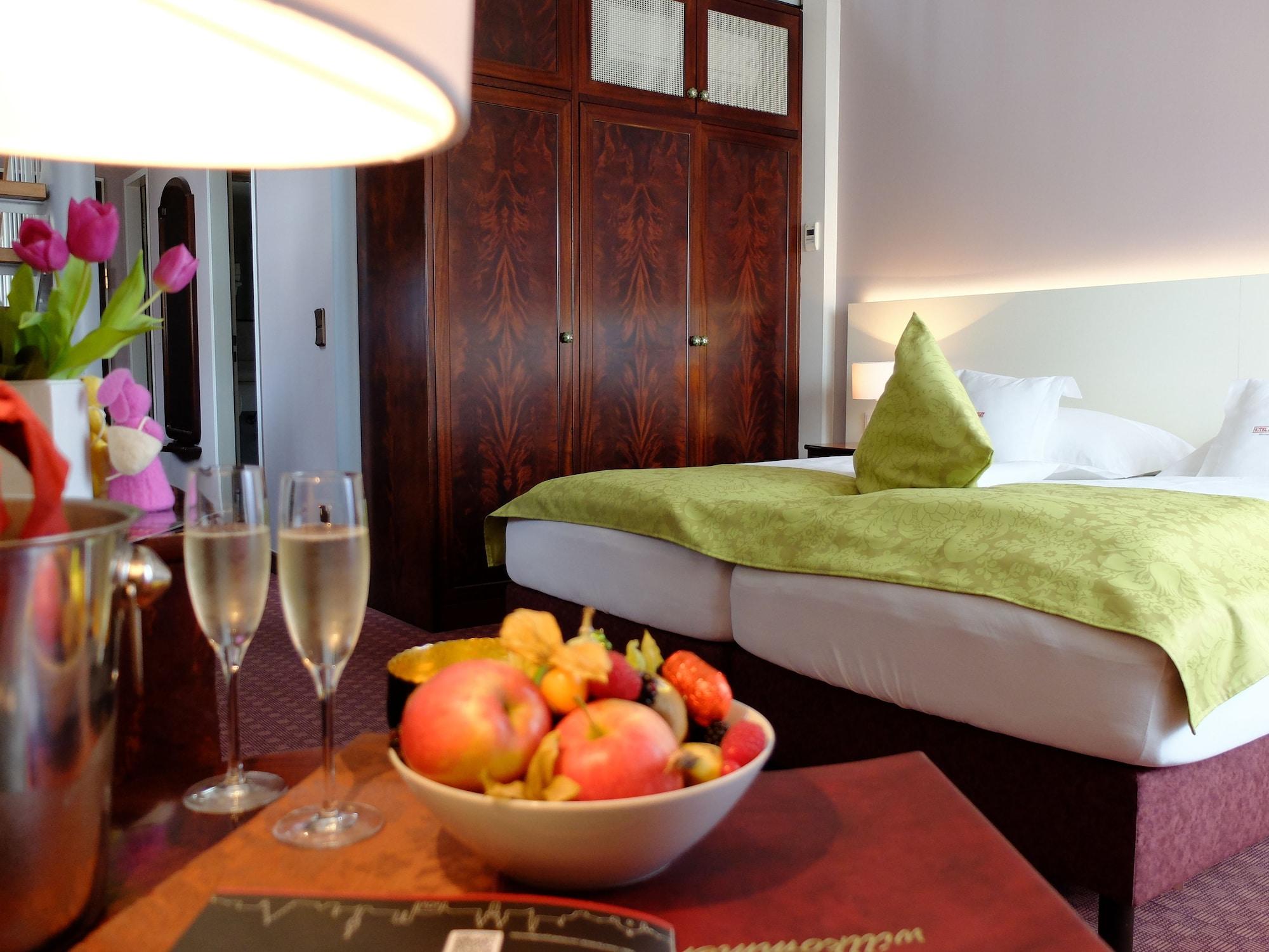 Hotel Exquisit Monaco di Baviera Esterno foto