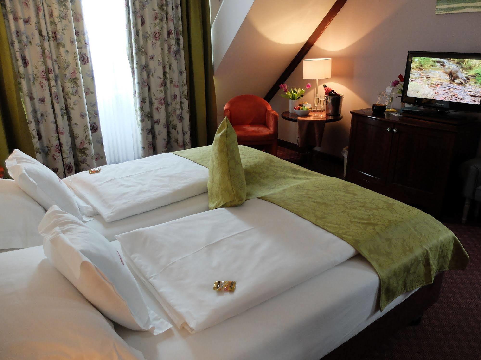 Hotel Exquisit Monaco di Baviera Esterno foto