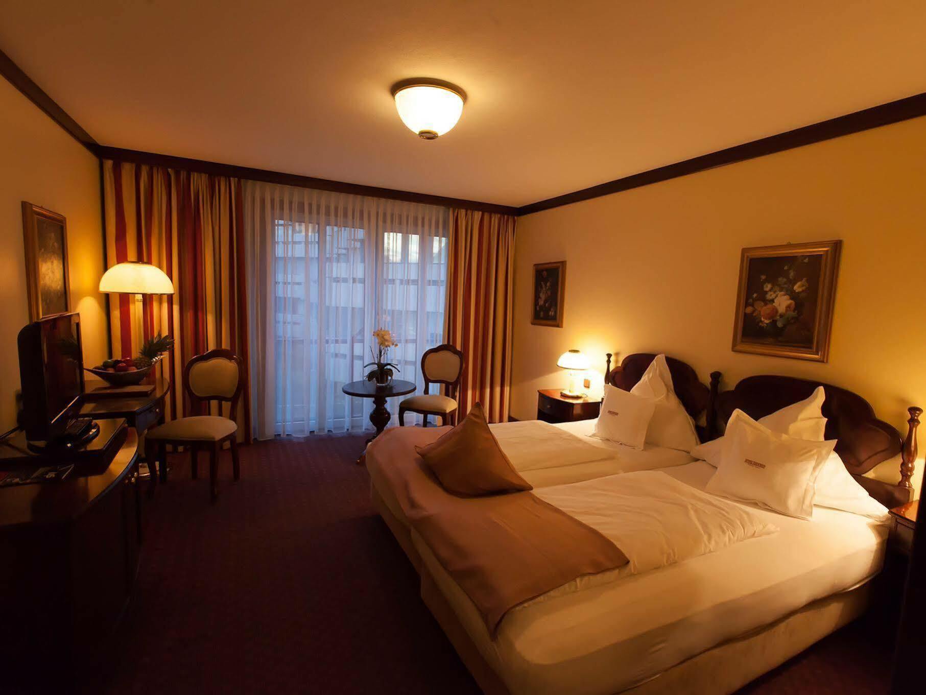 Hotel Exquisit Monaco di Baviera Esterno foto